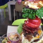 麥當勞客制漢堡機器索價$800的漢堡長怎樣的呢！
