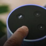 Amazon 曝光 Alexa 新功能 可模拟与已逝亲人对话[影]