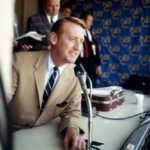 声音陪伴球迷67年 Dodgers 棒球队播报员Vin Scully过世