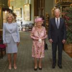 哀悼英國女王辭世 拜登讚揚她定義一個時代