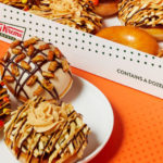 鹹鹹甜甜  Krispy Kreme 推出史詩級 REESE’S Remix 甜甜圈