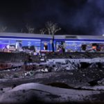 希腊火车对撞致36死  客运车厢前两节几乎全毁