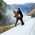 「Mission: Impossible」中 Tom Cruise 卖命 奔驰火车顶打斗[影]