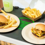 Shake Shack 限時推出超值素食野餐籃 Veg Out，還有買漢堡送奶昔特別優惠