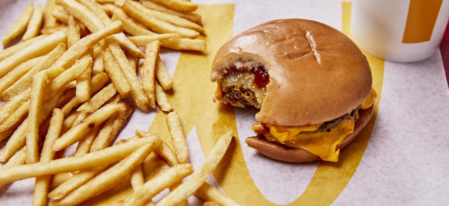 庆祝 National Cheeseburger Day，McDonald’s 推出$0.50 双层起司堡（9/18）