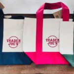 Trader Joe’s 夯到不行的 Tote包包，你们也会购入吗?