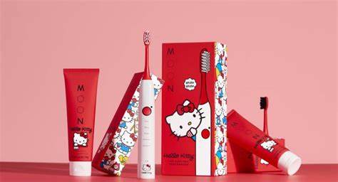 貓控們照過來 ~MOON x Hello Kitty聯名推出牙齒護理產品!!