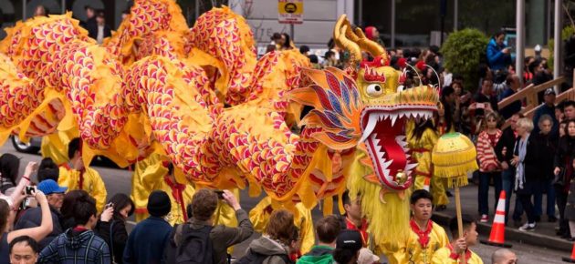 蛇年報喜🐍唐人街的農曆新年遊行即將來囉~