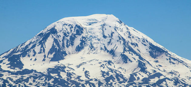 阿拉斯加 Anchorage 附近火山⛰️不排除未来几周内爆发!!