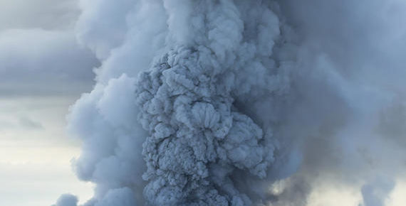 在大規模地震後🌋俄羅斯火山百年出現首次噴發